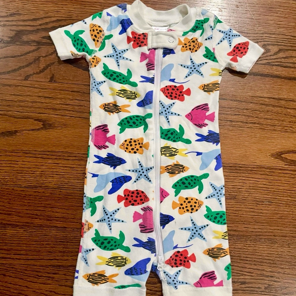 Hanna Andersson Pajamas 12-18 Month 

Like new!